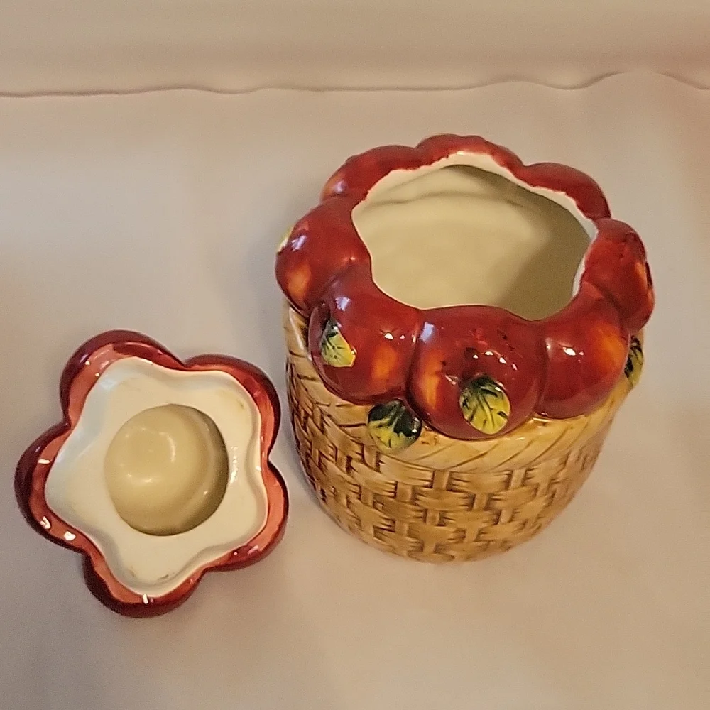 Basket of Apples Canister